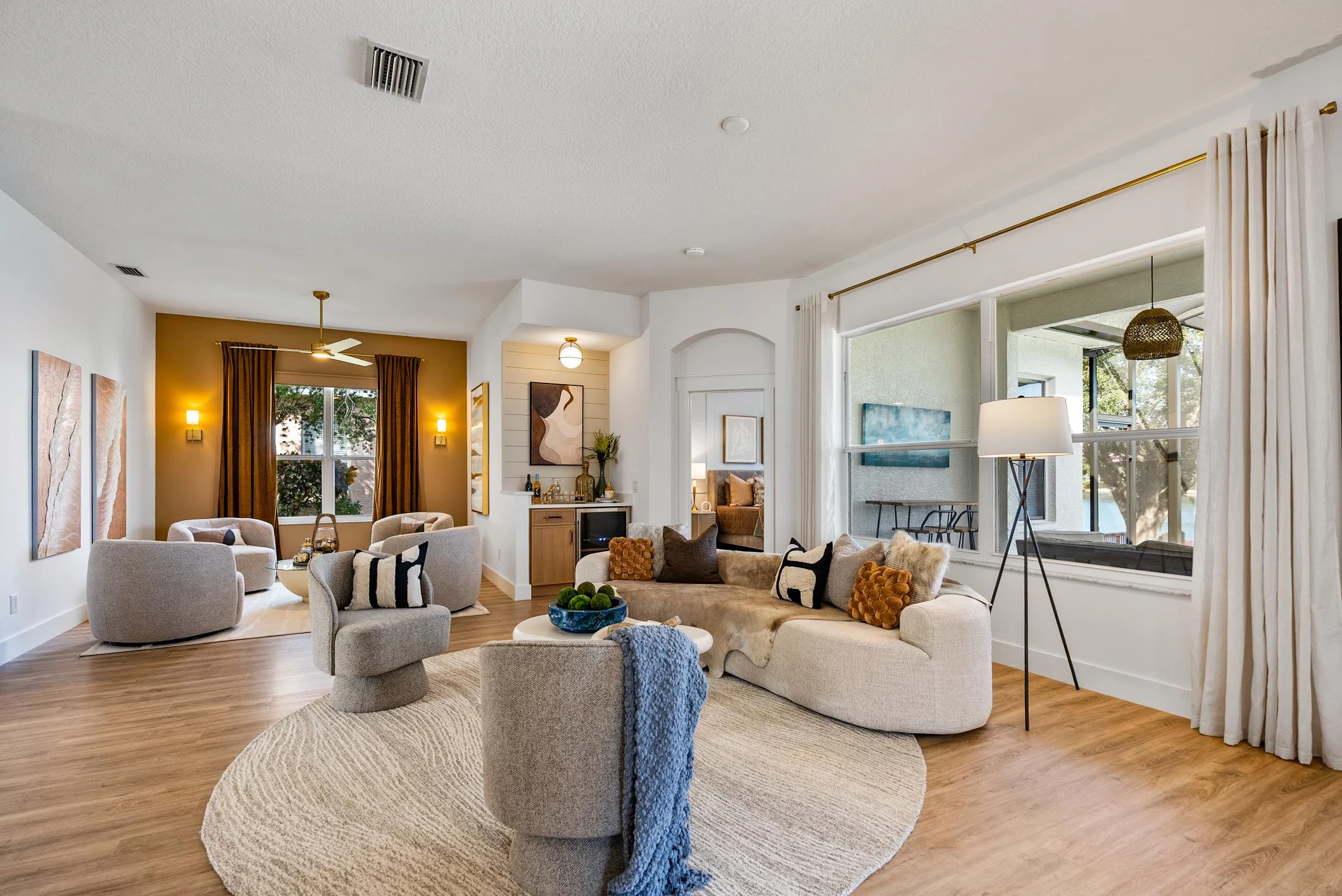 Staged room detail 4